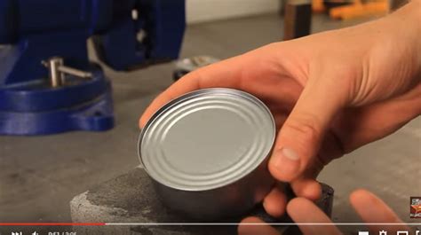 Voici comment ouvrir votre conserve sans ouvre-boîte (vidéo) - RTL People