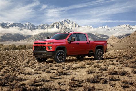 2020 Chevrolet Silverado Hd Debuts With New 66 Liter V8 And 35500