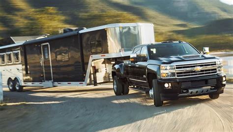 2019 Chevrolet Silverado 1500 Vs 2500 Chevy Trucks Lincoln