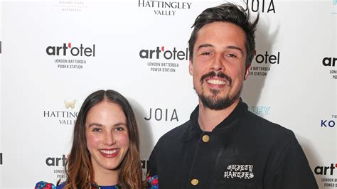 Downton Abbey S Jessica Brown Findlay Enjoys Rare Date Night With Husband Ziggy Heath See