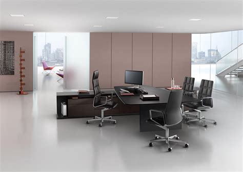 Majestically combined bodies in elongated forms have a powerful aura. Keypiece Communication Desk | Architonic