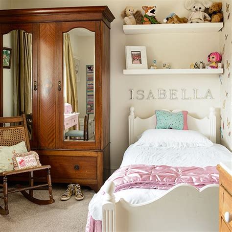 Of course, arguments can be made for and against these kids room ideas. Traditional kid's storage