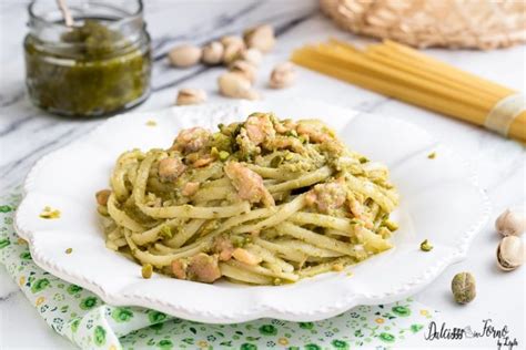 Ricetta Pasta Con Pesto Di Pistacchi E Salmone Ricetta Elegante