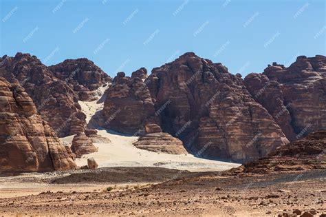 Premium Photo Sinai Mountains Beautiful Landscape Of The Mountains