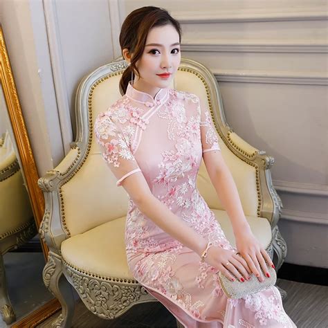 women sexy lace chinese traditional dress embroidery flower long cheongsam short sleeve vintga
