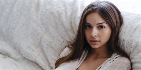 sophie mudd shows off her sideboob pics imagedesi com my xxx hot girl