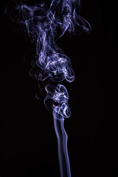 검은 배경 관념적인 담배를 피우다 미사 실체가 없는 어두운 예술 질감 하얀색에 관한 무료 스톡 사진