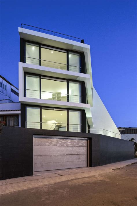 Vertical House Architizer