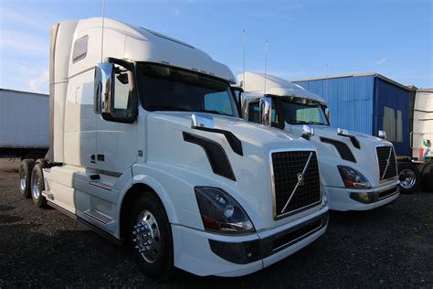 Get an online quote today! 2017 Volvo Truck VNL670 Tandem Axle Sleeper New Truck for ...