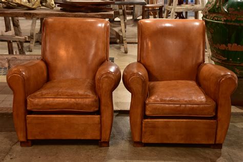 Pair Of Vintage Leather Club Chairs Chez Pluie