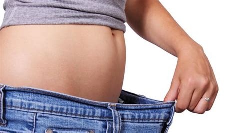 Jangan Abaikan Ini Alasan Lemak Perut Lebih Bahaya Dari Obesitas Beauty Fimela Com