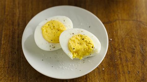 How To Make Hard Boiled Eggs Bettycrocker Com