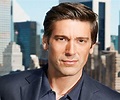 David Muir Biography - Facts, Childhood, Family Life & Achievements of ...