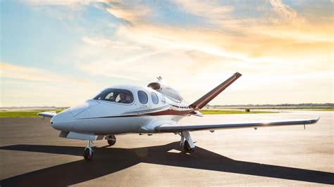 The Cirrus Sf50 Vision Jet Is The Worlds Smallest And Most Affordable