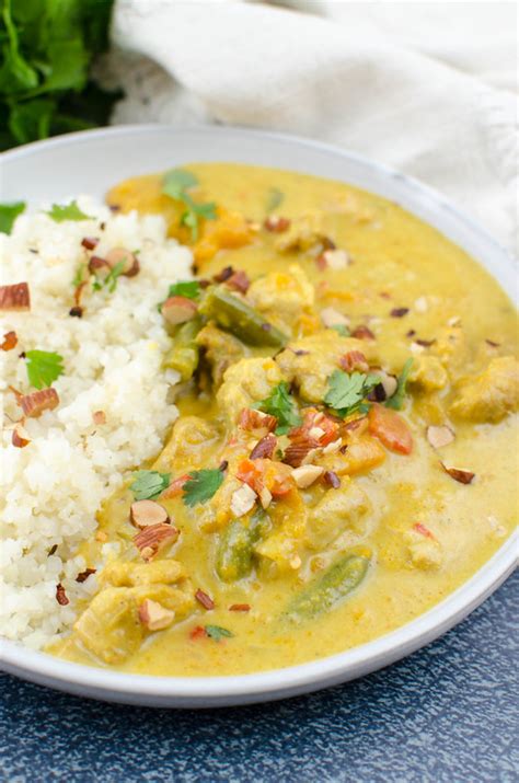 Pressure cooker curry chicken makes for an easy weeknight meal. Pressure Cooker Paleo Sweet Potato Chicken Curry - Fake Ginger