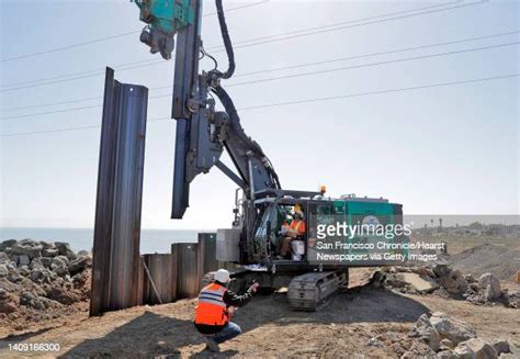 Levee Construction Photos And Premium High Res Pictures Getty Images