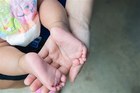 Baby Feet Stock Image Image Of Body Barefoot Healthcare 82238185