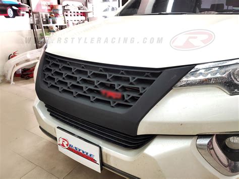 Front Grill V Trd Style For Fortuner Color Matte Black