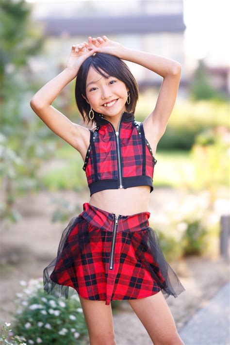 ジュニアアイドルjs6撮影会投稿画像606枚and女子小学生アウロリ投稿画像202枚メゾピアノ女子小学生ヌード