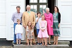Queen Margrethe II wows in bright pink suit for Danish Royal Family photo