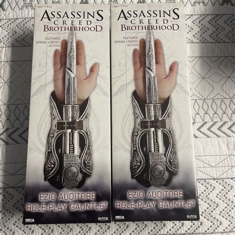 Neca Assassin S Creed Brotherhood Hidden Blade Wrist My Xxx Hot Girl