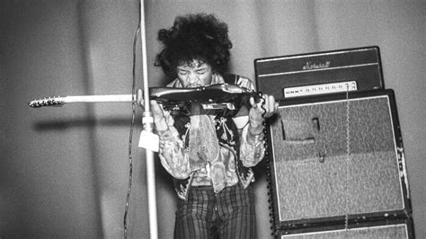 Psychedelic Facts About Jimi Hendrix Rock And Rolls Greatest Guitarist