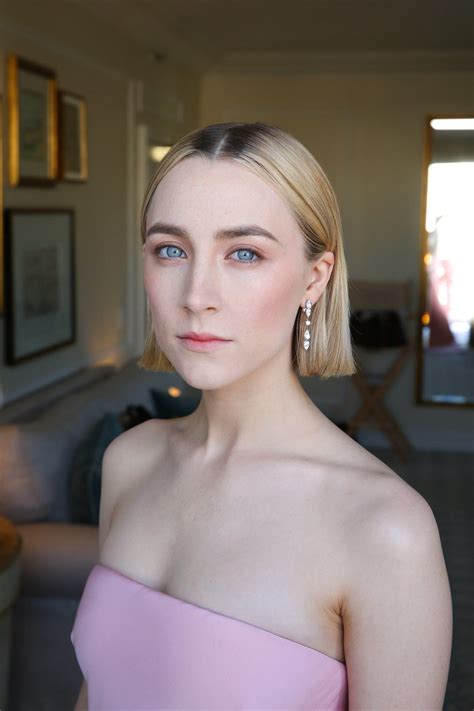Why Saoirse Ronans Pink Calvin Klein Oscars Dress Is Already Iconic Pink Calvin Klein Oscar