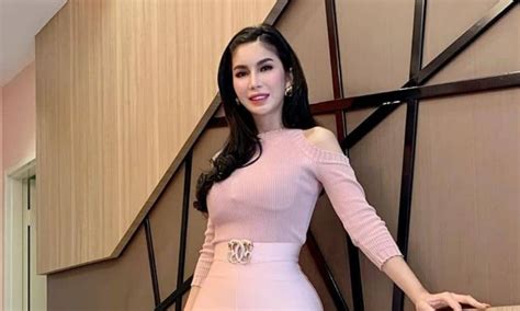 Gosip Artis Malaysia Terkini Kembali Bertudung Doakan Saya Terus My Xxx Hot Girl