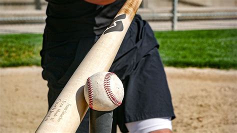 5 reasons you can t stop hitting ground balls sale background