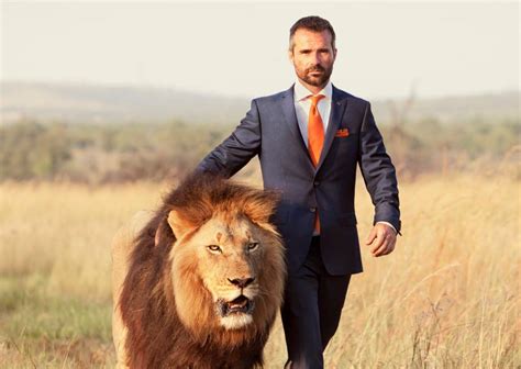 The ‘lion Whisperer Kevin Richardson Odd Interesting