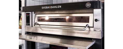 It needs about 8 to 15 minutes of baking time until the crust is nicely crispy. Pre-order 500 Degrees High Temperature Pizza Ovens from ...