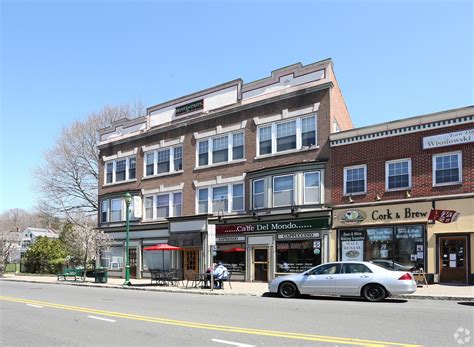 51 N Main St Southington Ct 06489 Retail Property For Lease On