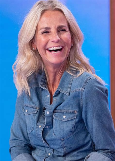 Ulrika Jonsson Bares All As She Reaches 150k Followers Extra Ie