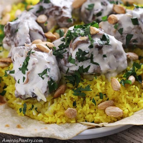 Mansaf Jordan S National Dish Made Easy Amira S Pantry