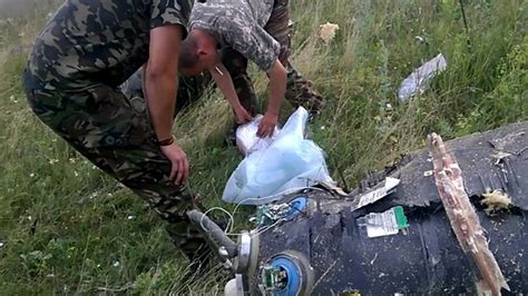 Mh17 Air Crash Pro Russian Rebel Video Of Crash Aftermath Bbc News