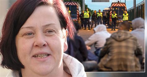Benefits Street Star White Dee Calls On Uk To Open Borders And Let Calais Migrants In Mirror