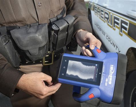 New X Ray Scanner Gives Drug Cops Better Chance At Spotting Contraband