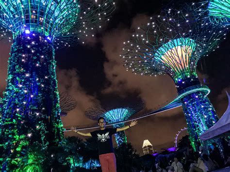 backpacking singapore in 2021 a travel guide far out travel
