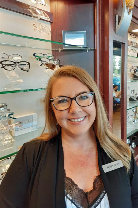Jessica Optician Assistant Manager Coffman Vision Clinic