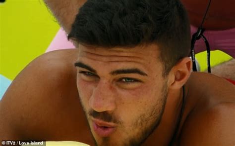 Love Island Viewers Are In Hysterics As Tommy Fury Yells I Cant Take