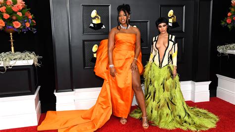 Doja Cats Daring Grammy Awards Look Had This Hidden Detail