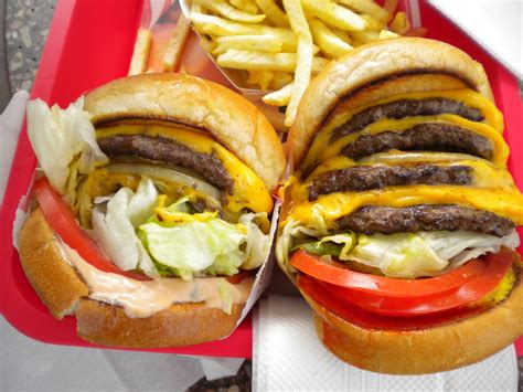 In N Out Burger 1 4x4 And A Classic Double Double All Over California