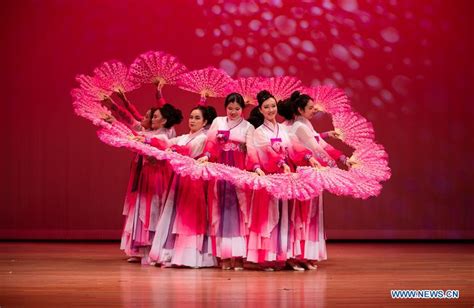 Gala Of Traditional Chinese Folk Dance Held In Dallas Xinhua English News Cn