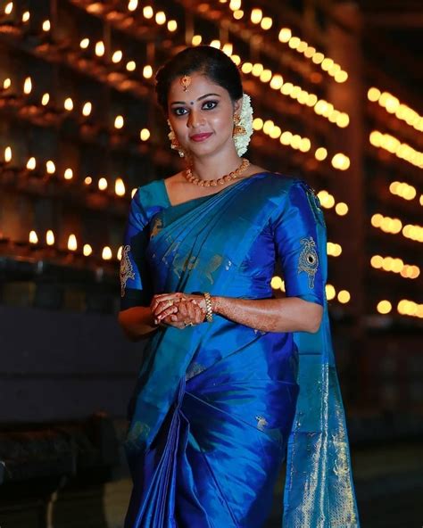 Pin By Chepala Nookaraju On Beautiful Indian Actress Kerala Saree Blouse Designs Kerala