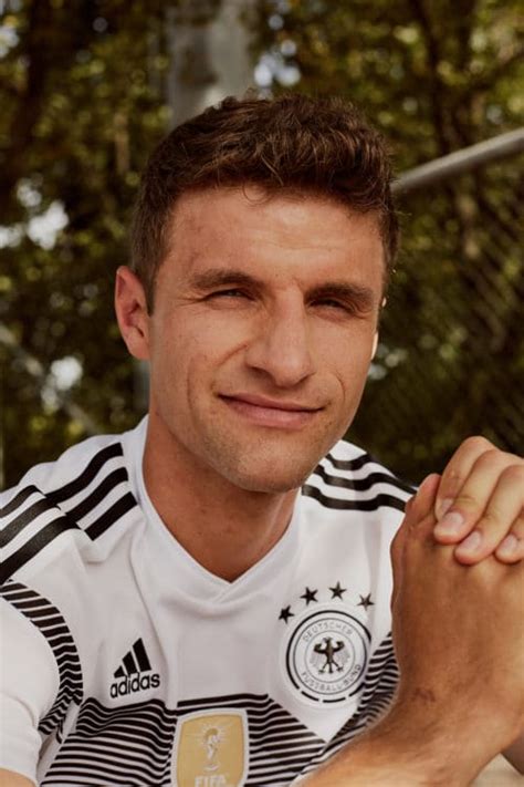 Dennoch klappte nicht alles, wie thomas müller im interview nach dem. Thomas Müller DFB Trikot 2016