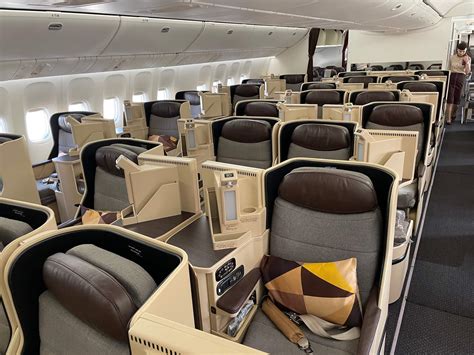 Etihad 777 Business Class Is Better Than Expected The Expat Flyer