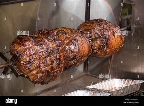 Spit Roast Meat Cooking Hi Res Stock Photography And Images Alamy