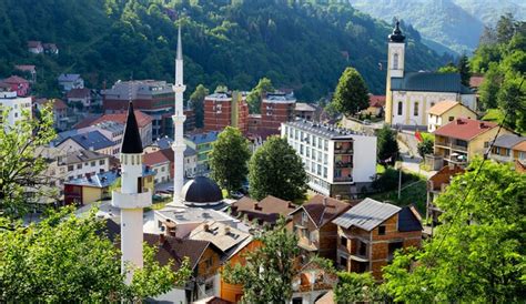 Inicijativa Pokreta Odgovor U Srebrenici Januara Veliki Skup
