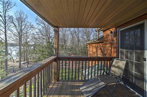 Private, yet close to the branson amenities. Cabin on Table Rock Lake w/ Hot Tub & Fire Pit! UPDATED ...
