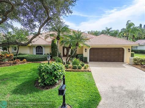 5920 Nw 97th Dr Parkland Fl 33076 Mls F10409865 Redfin